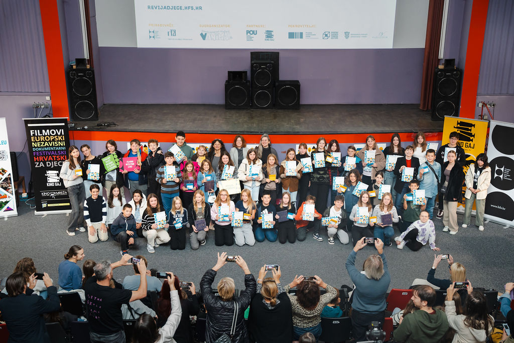 62. Revija i 12. Smotra Zatvaranje 1