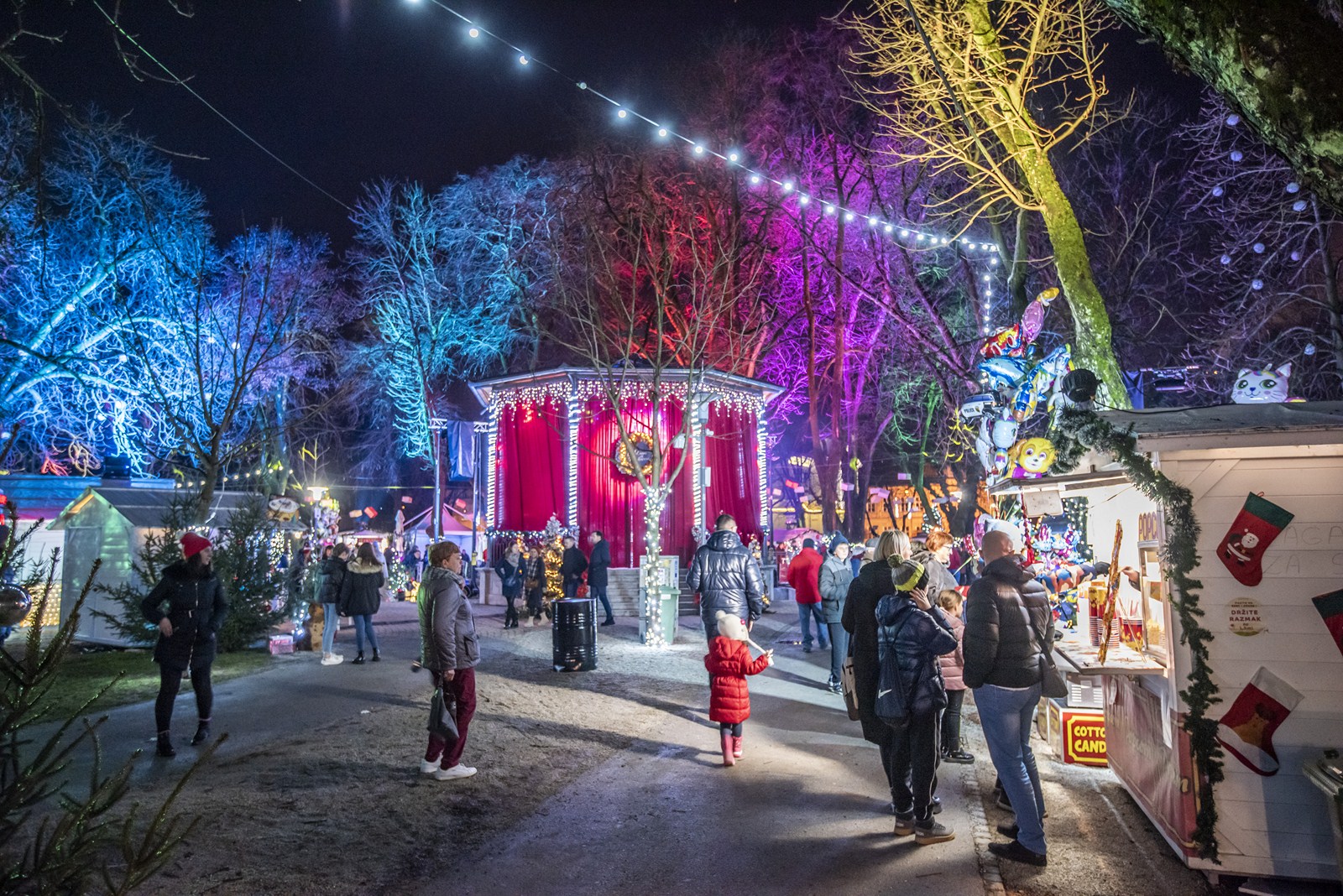 Advent u Karlovcu 21 12